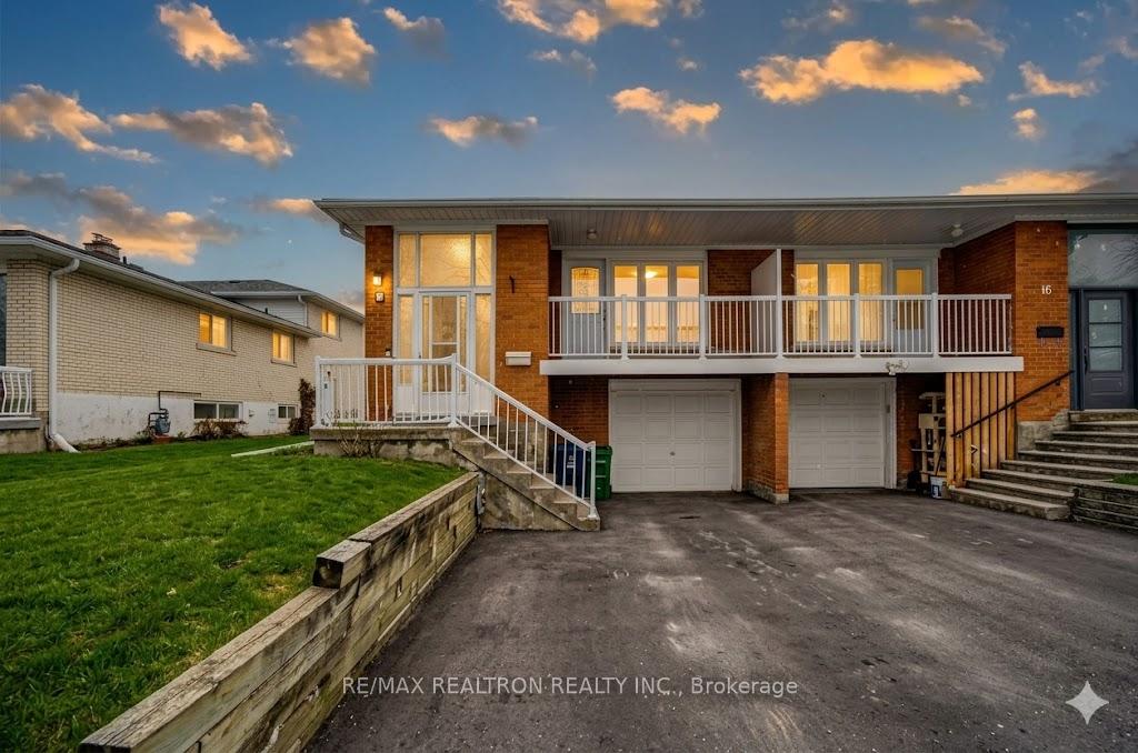 14 Castlebury Crescent, Toronto C15, ON M2H 1W6