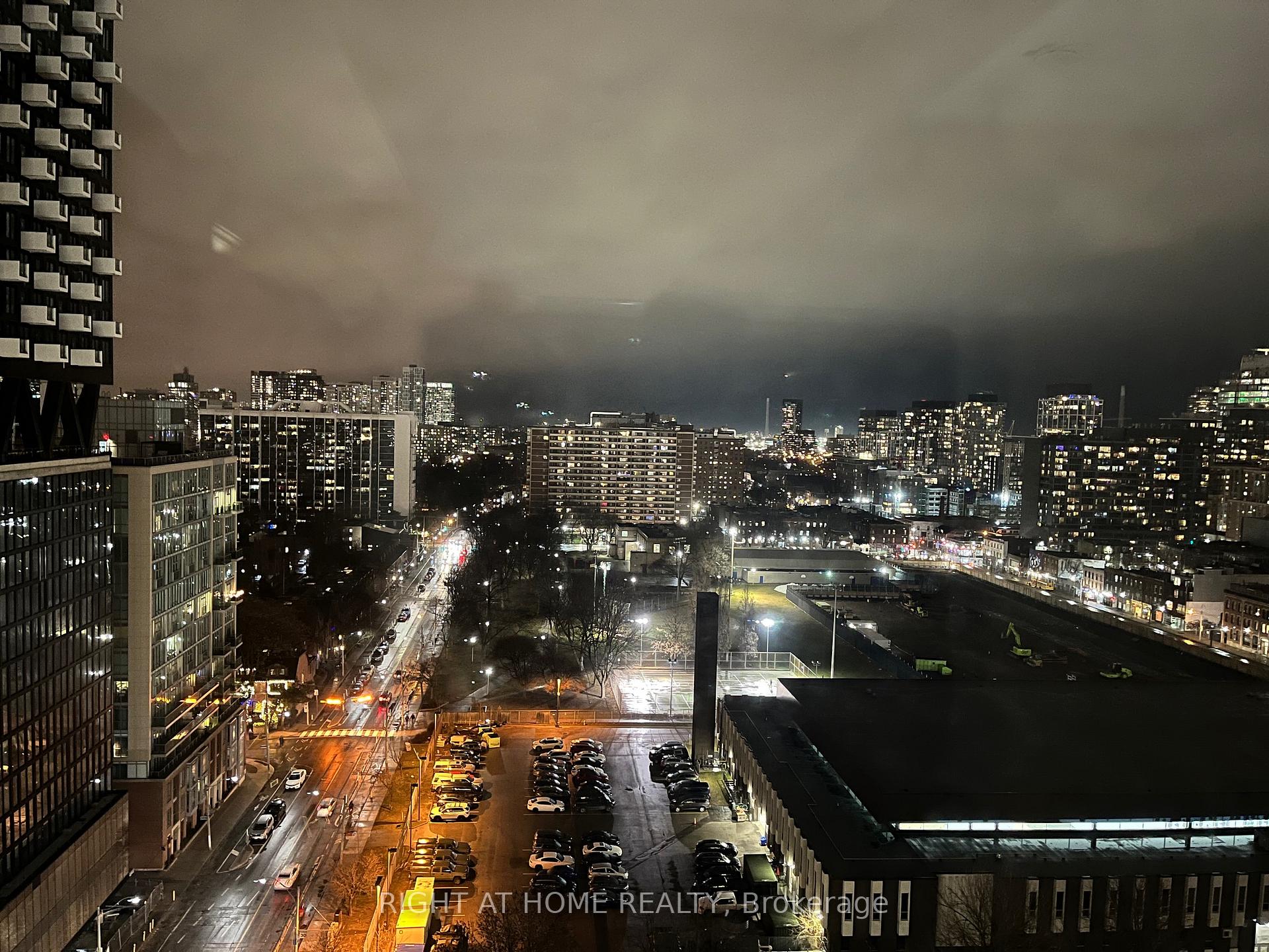 47 Mutual Street 1606, Toronto C08, ON M5B 0C6