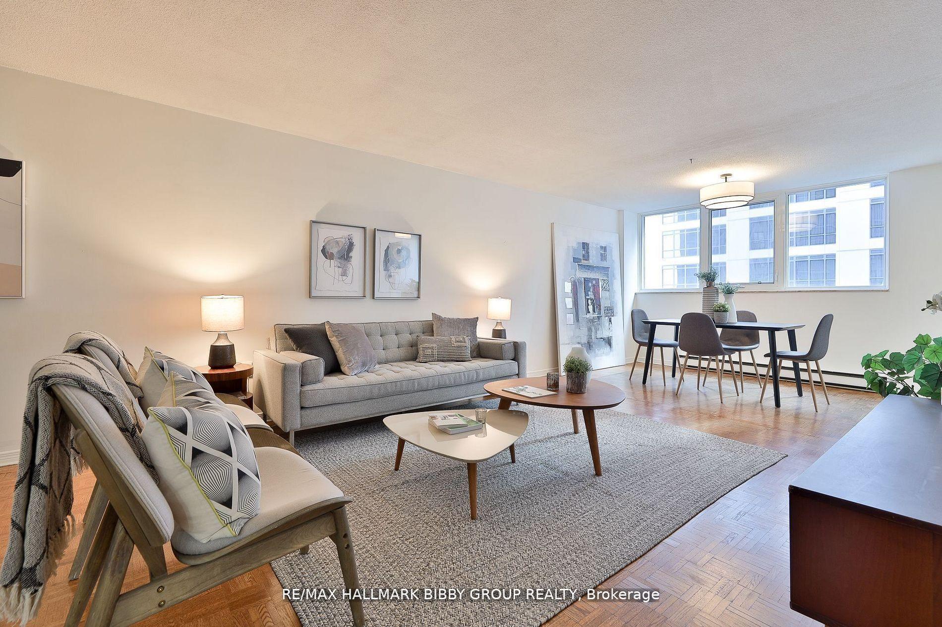 360 Bloor Street E 1007, Toronto C09, ON M4W 3M3