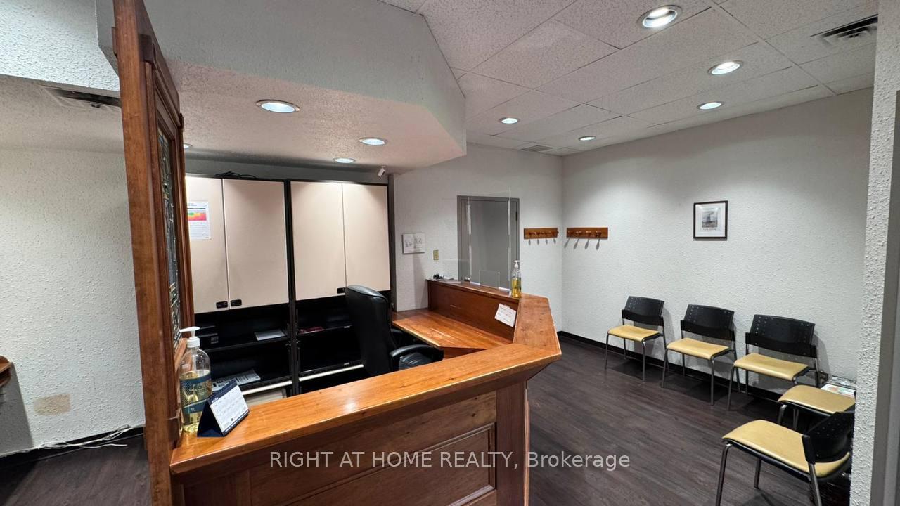 1333 Sheppard Avenue E, Toronto C15, ON M2J 1V1