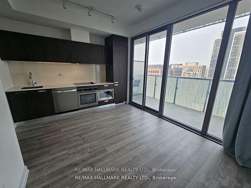 50 Charles Street 2202, Toronto C08, ON M4Y 0C3