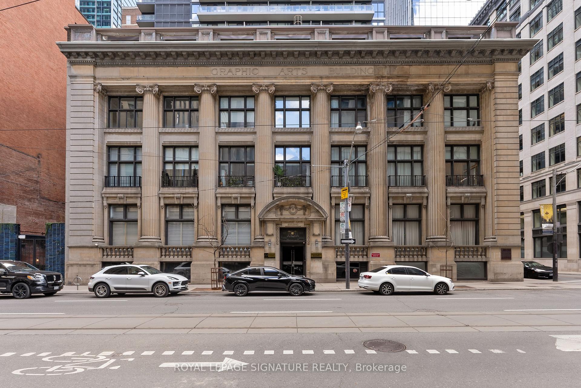 73 Richmond Street W 303, Toronto C01, ON M5H 4E8