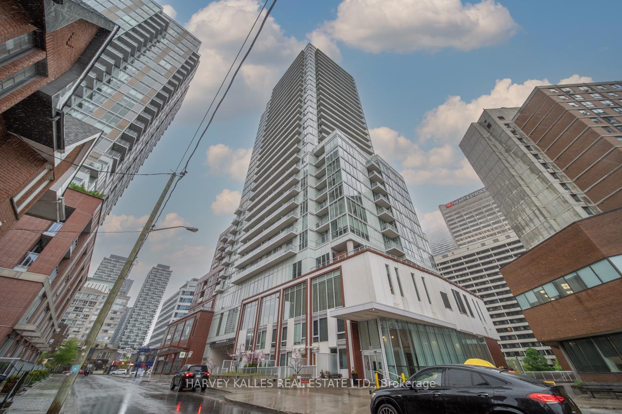 33 Helendale Avenue 2607, Toronto C03, ON M4R 1C5