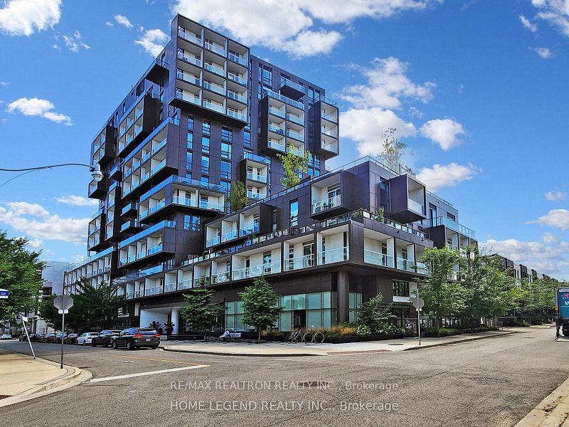 80 Vanauley Street 916, Toronto C01, ON M5T 0T9