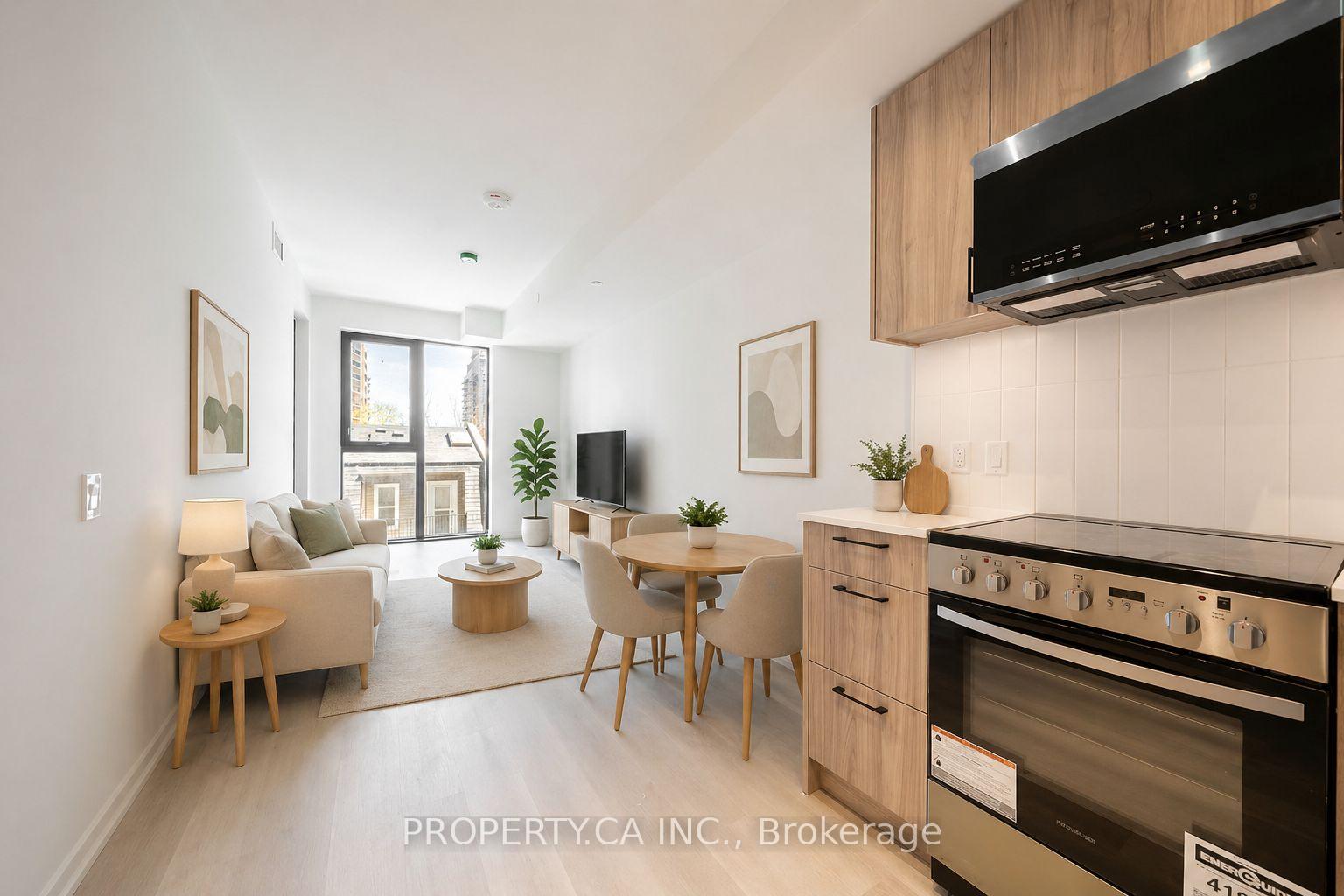 109 Erskine Avenue 407, Toronto C10, ON M4P 0G8