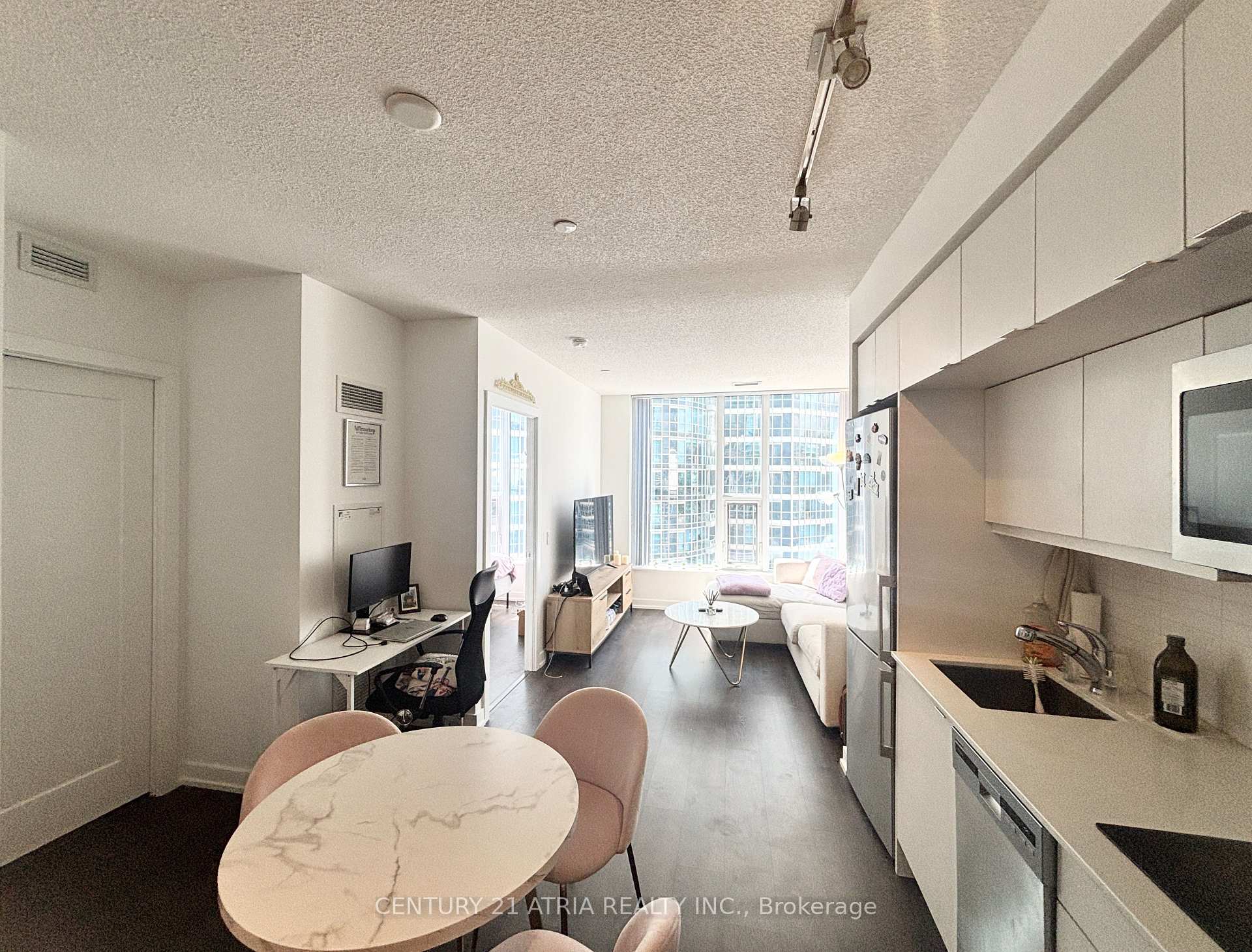 10 York Street 1908, Toronto C01, ON M5J 0E1