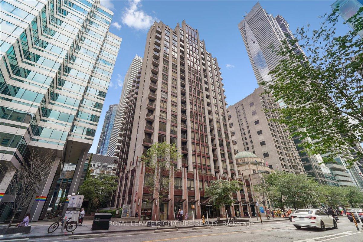 85 Bloor Street E 703, Toronto C08, ON M4W 3Y1