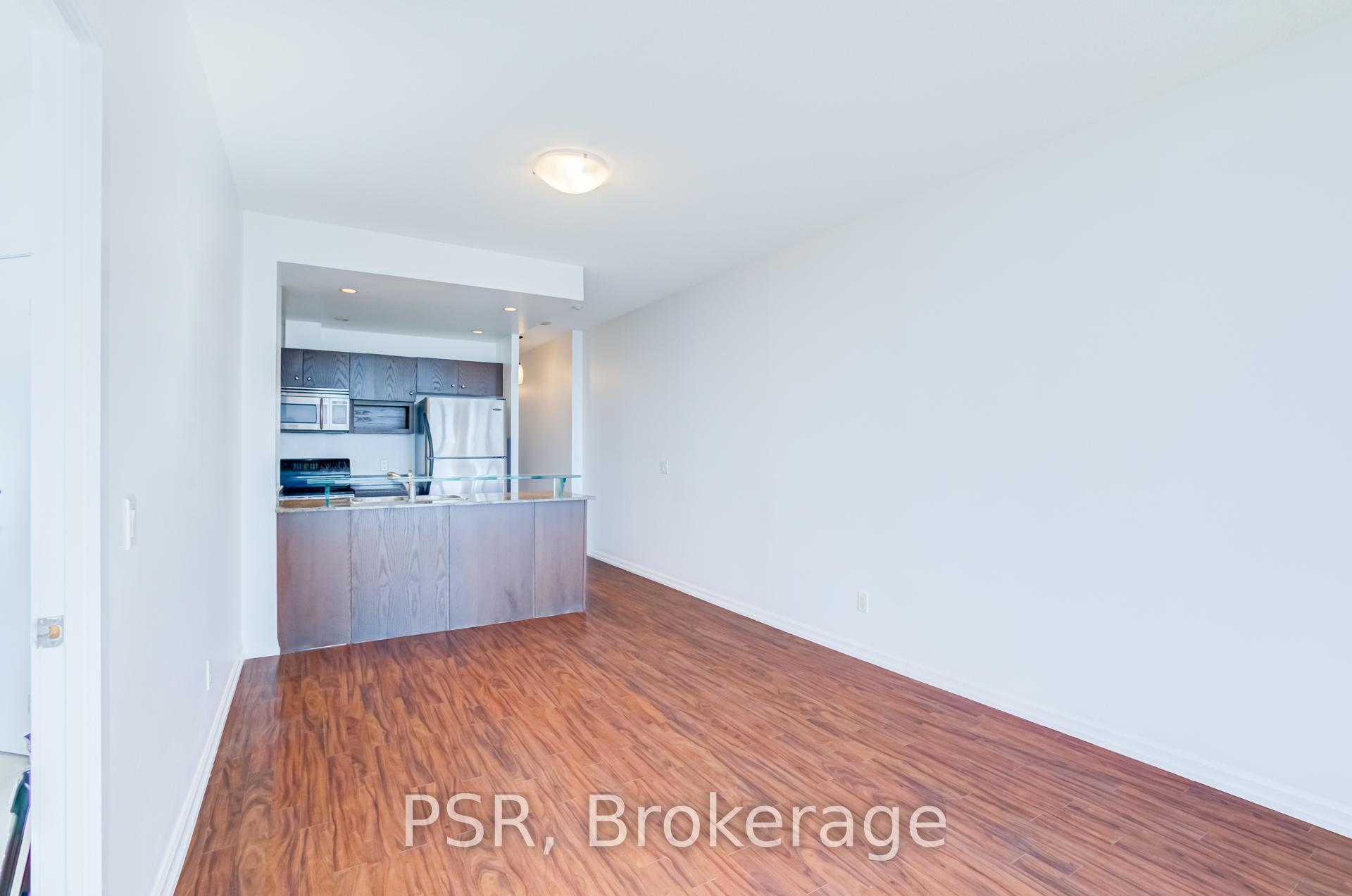 218 Queens Quay W 1506, Toronto C01, ON M5J 2Y6