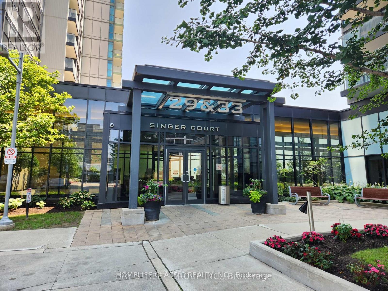 29 Singer Court 3107, Toronto C15, ON M2K 0B3