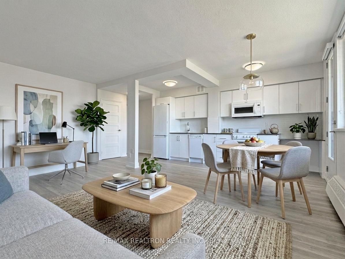 276 St George Street 709, Toronto C02, ON M5R 2P6