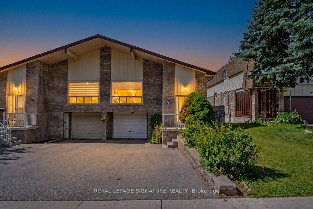 71 Yatesbury Road, Toronto C15, ON M2H 1G1