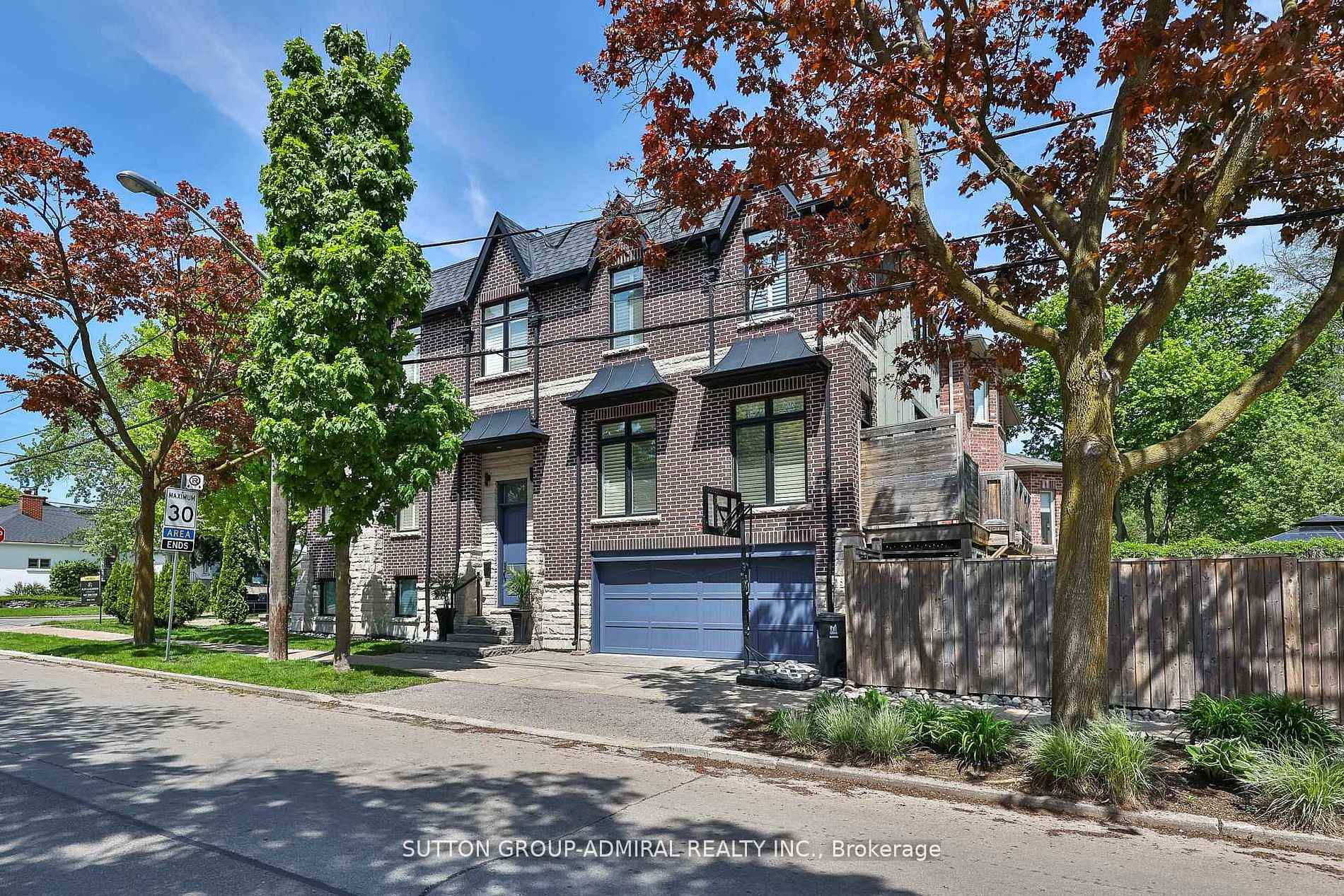 137 Florence Avenue, Toronto C07, ON M2N 1G2