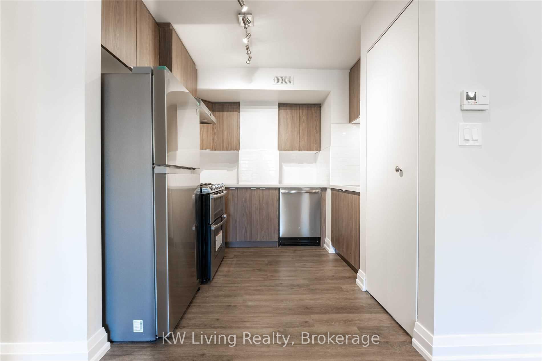 64 Overton Crescent 4, Toronto C13, ON M3B 2V2
