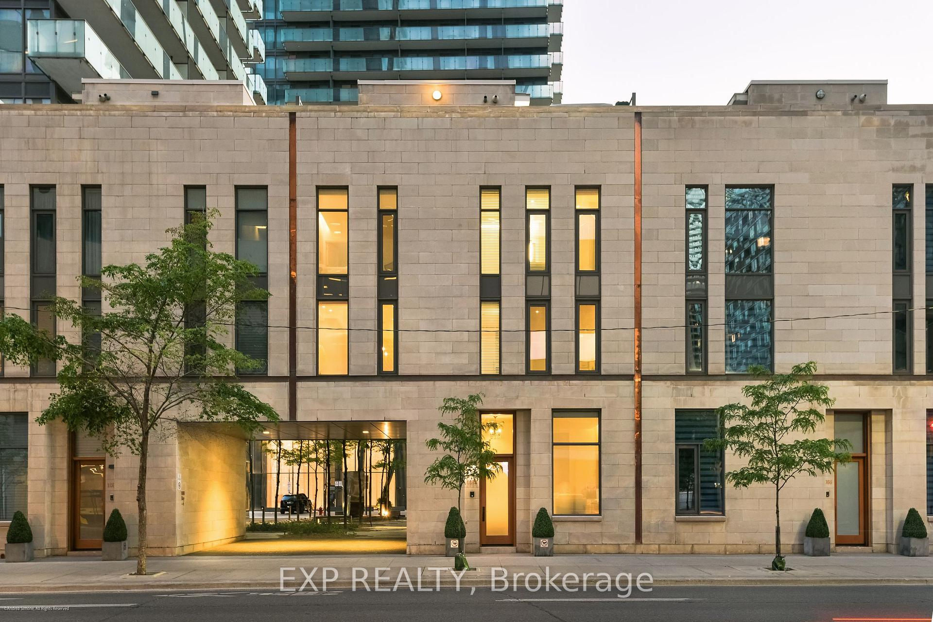 1084 Bay Street, Toronto C01, ON M5S 0A3