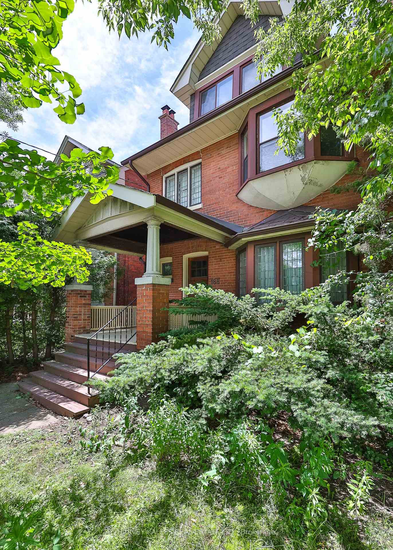 188 Glen Road, Toronto C09, ON M4W 2W9