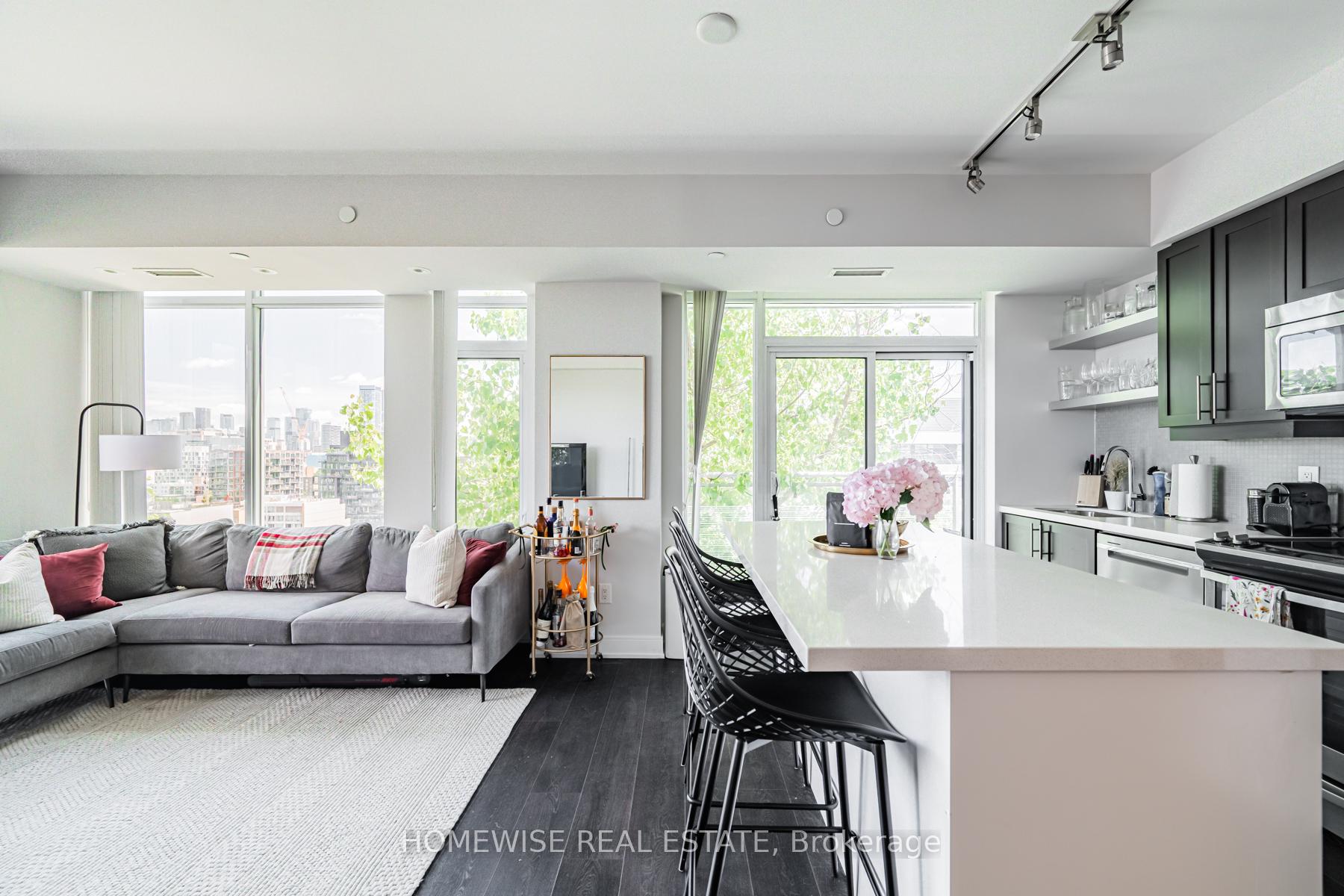 525 Adelaide Street W Lph12, Toronto C01, ON M5V 1T6