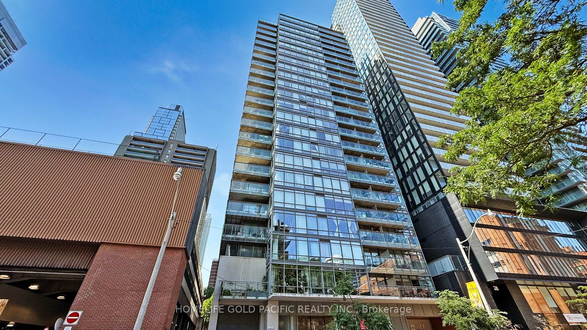 22 Wellesley Street E 705, Toronto C08, ON M4Y 1G3