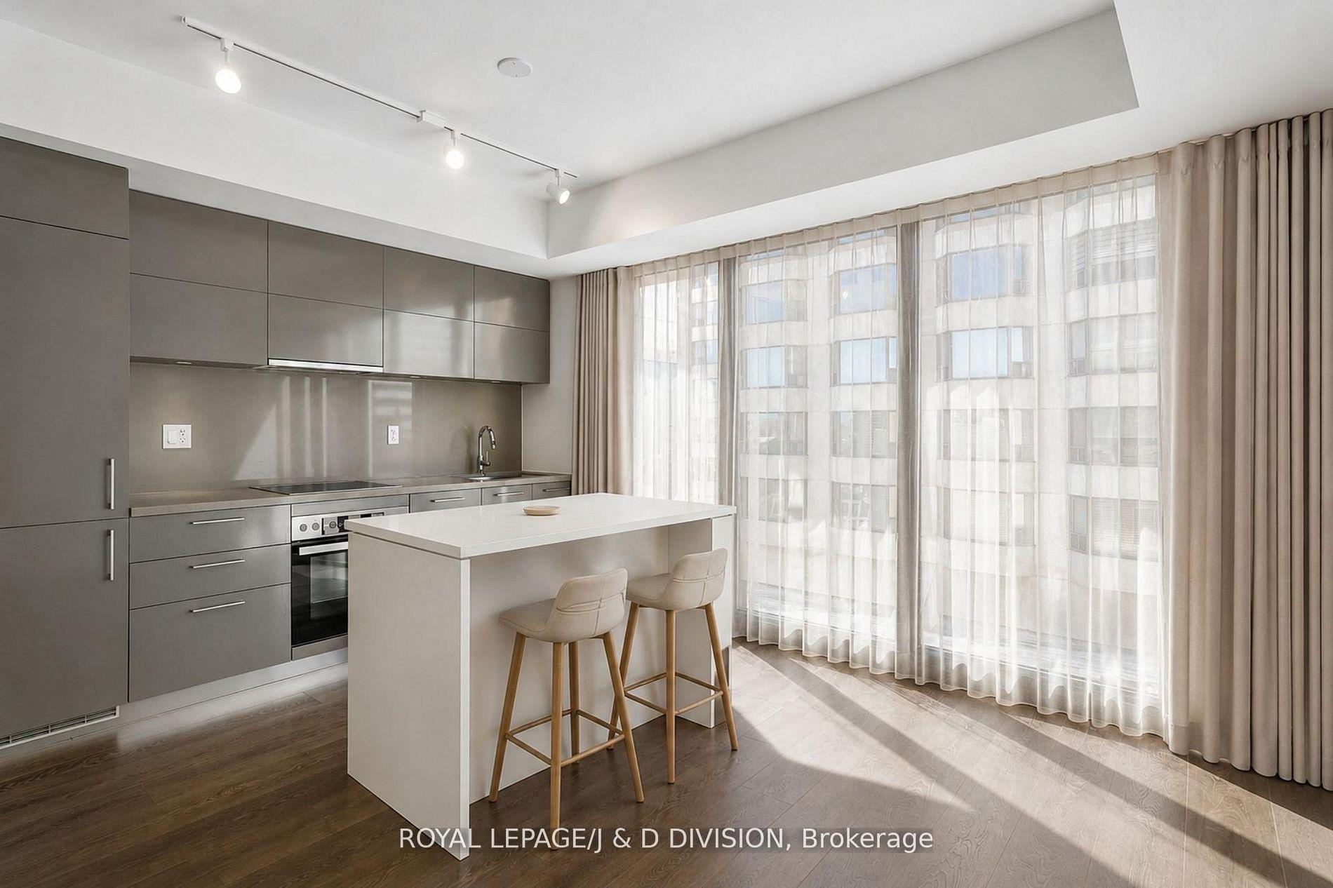 188 Cumberland Street 1705, Toronto C02, ON M5R 0B6