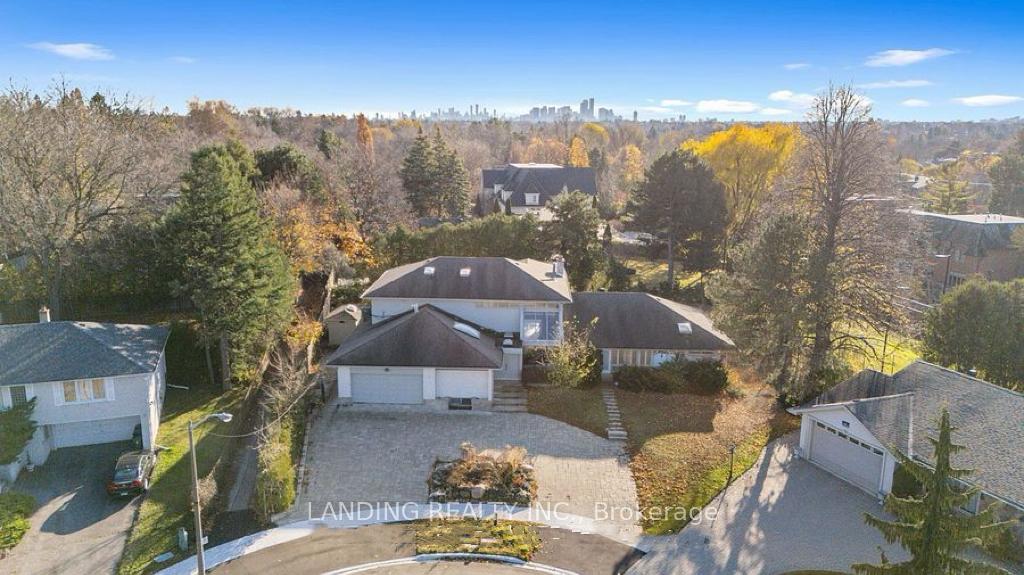 1 Caldy Court Unit 2, Toronto C12, ON M2L 2J5