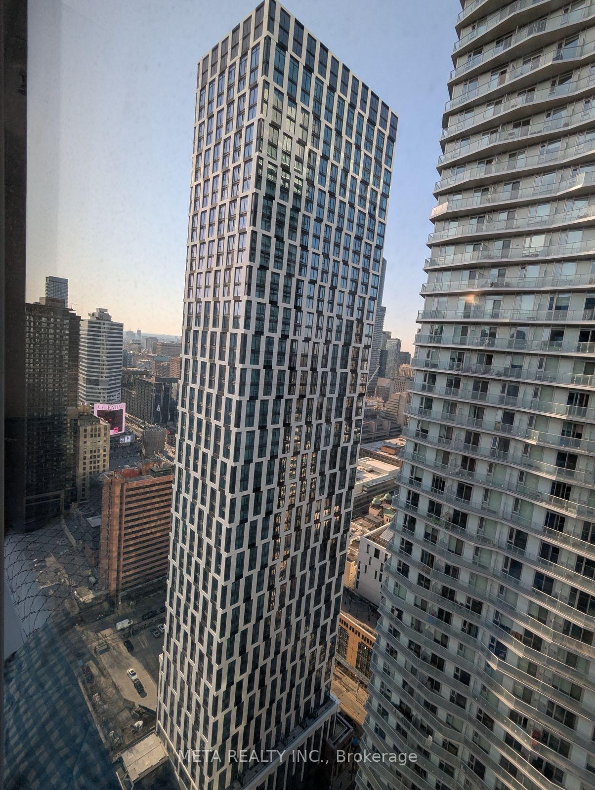 82 Dalhousie Street, Toronto C08, ON M5B 0C5