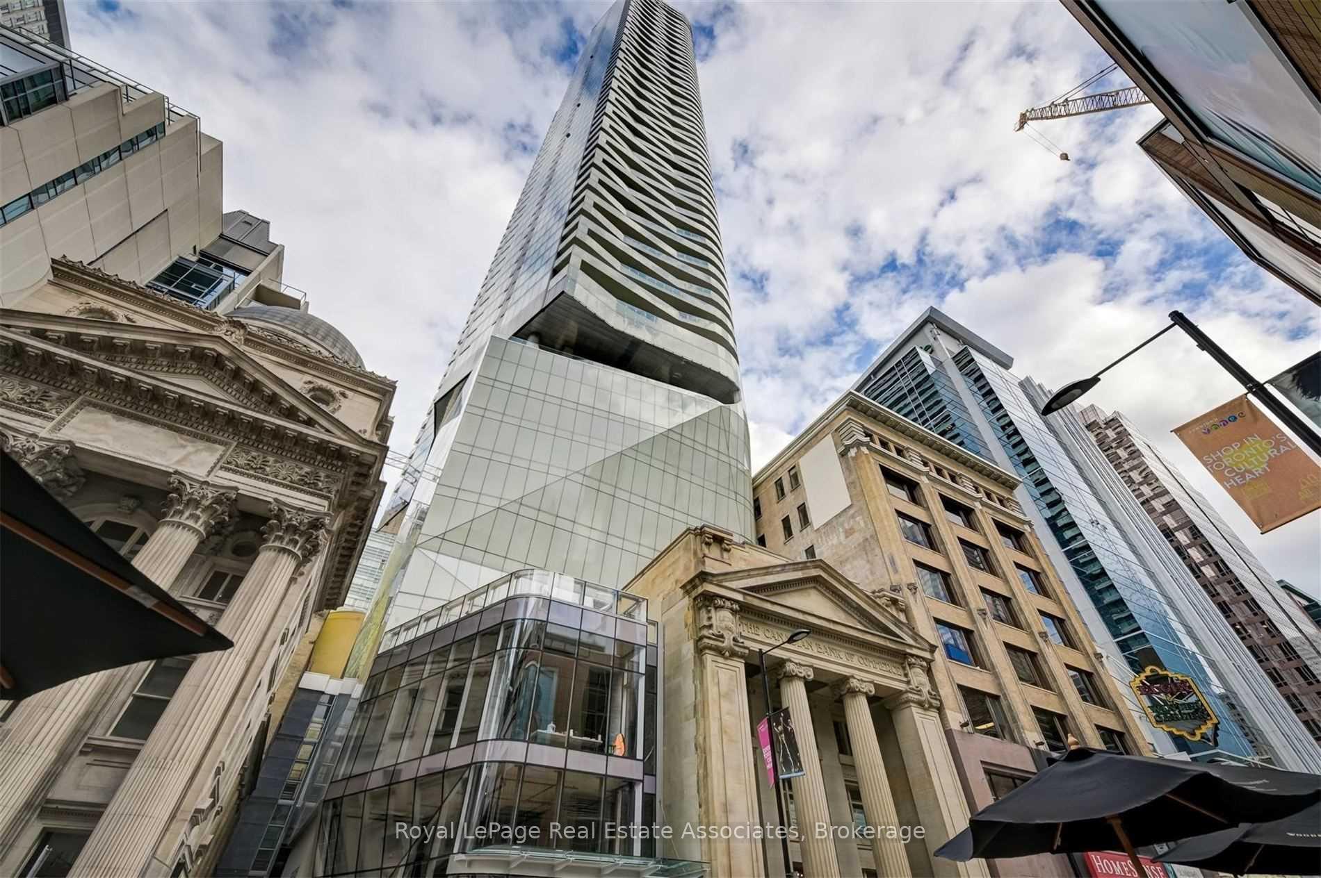 197 Yonge Street 1207, Toronto C08, ON M5B 0C1