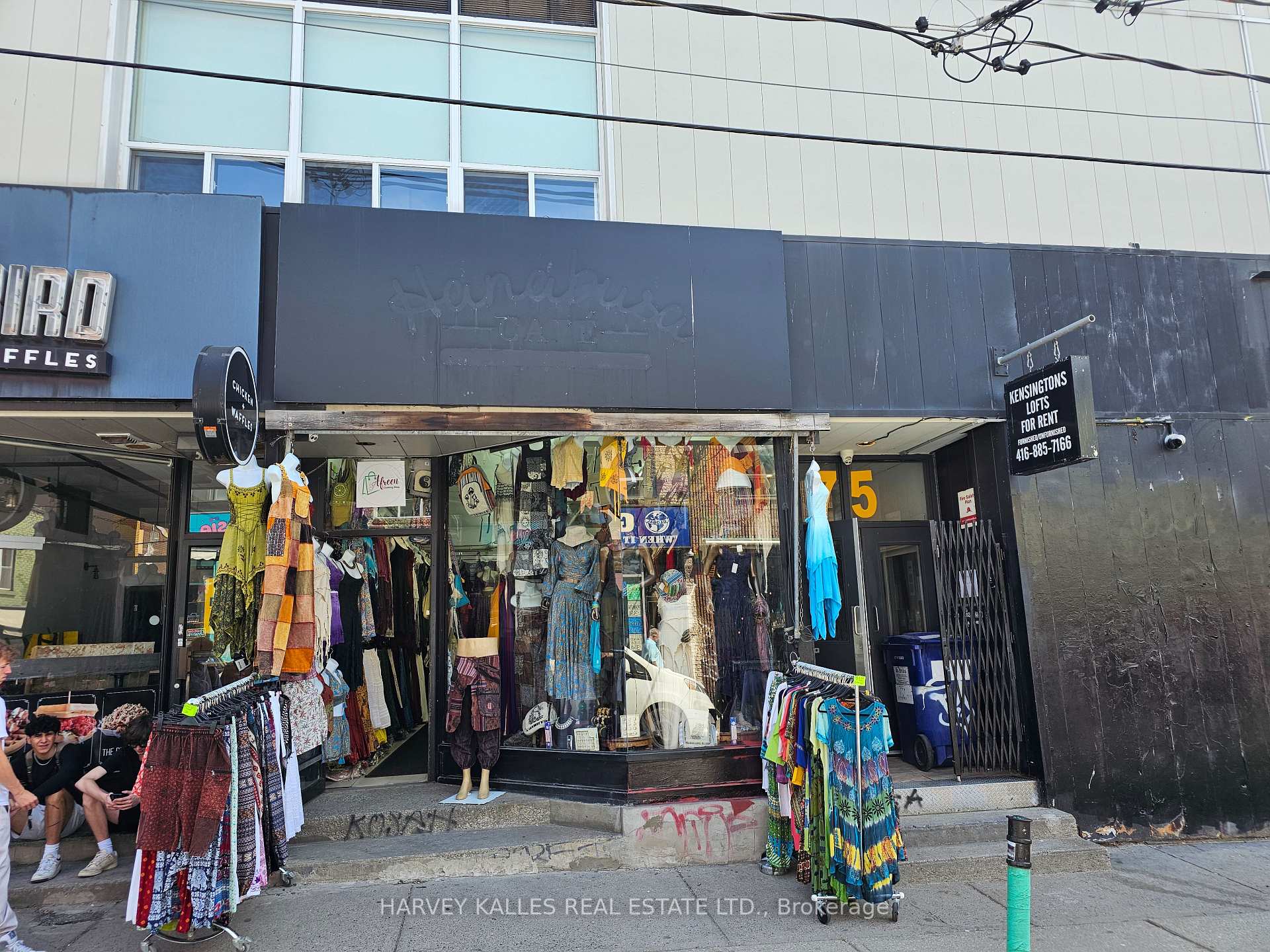 77 Kensington Avenue main, Toronto C01, ON M5T 1L9