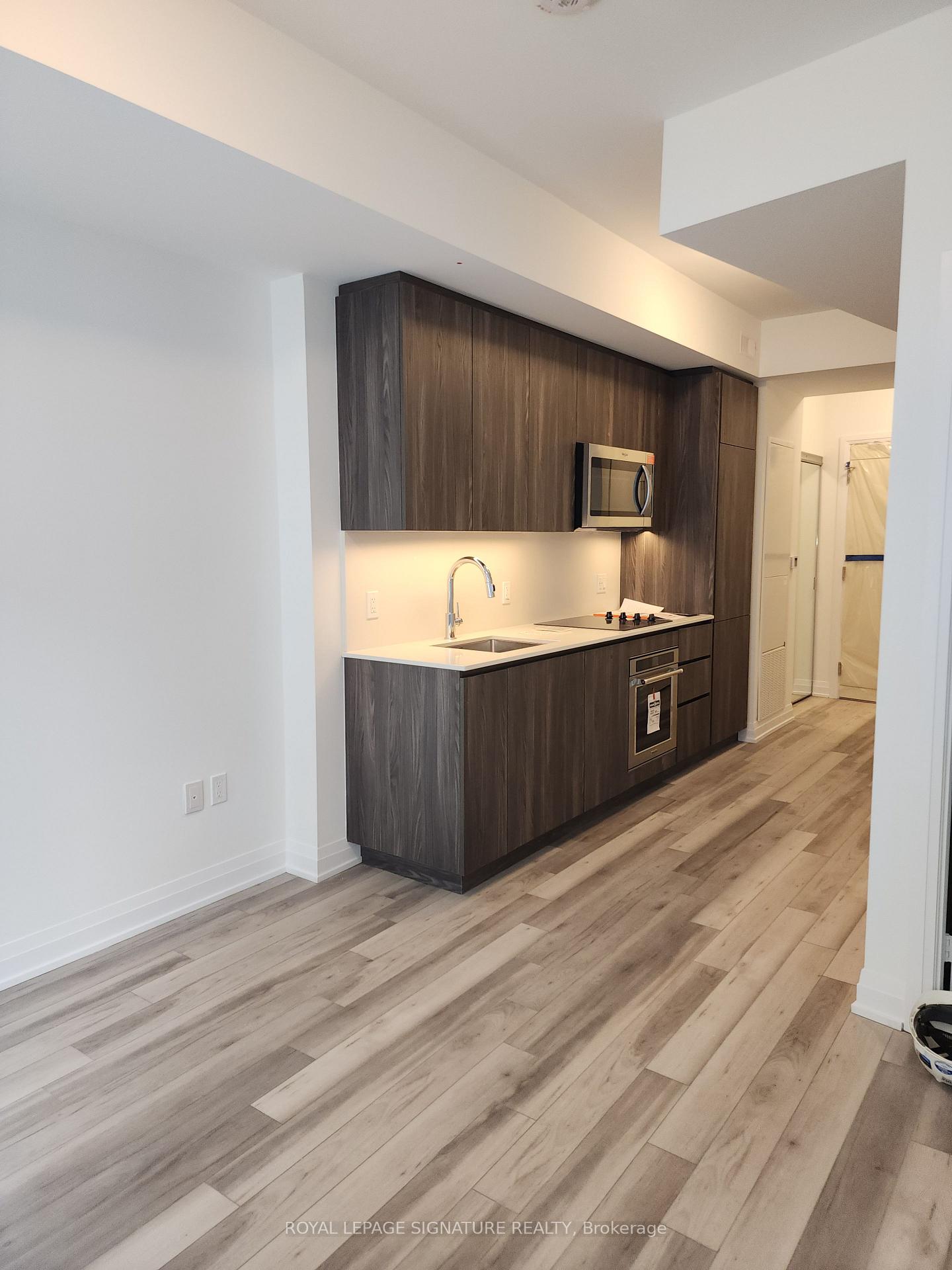 15 Richardson Street 308, Toronto C08, ON M5A 0Y5