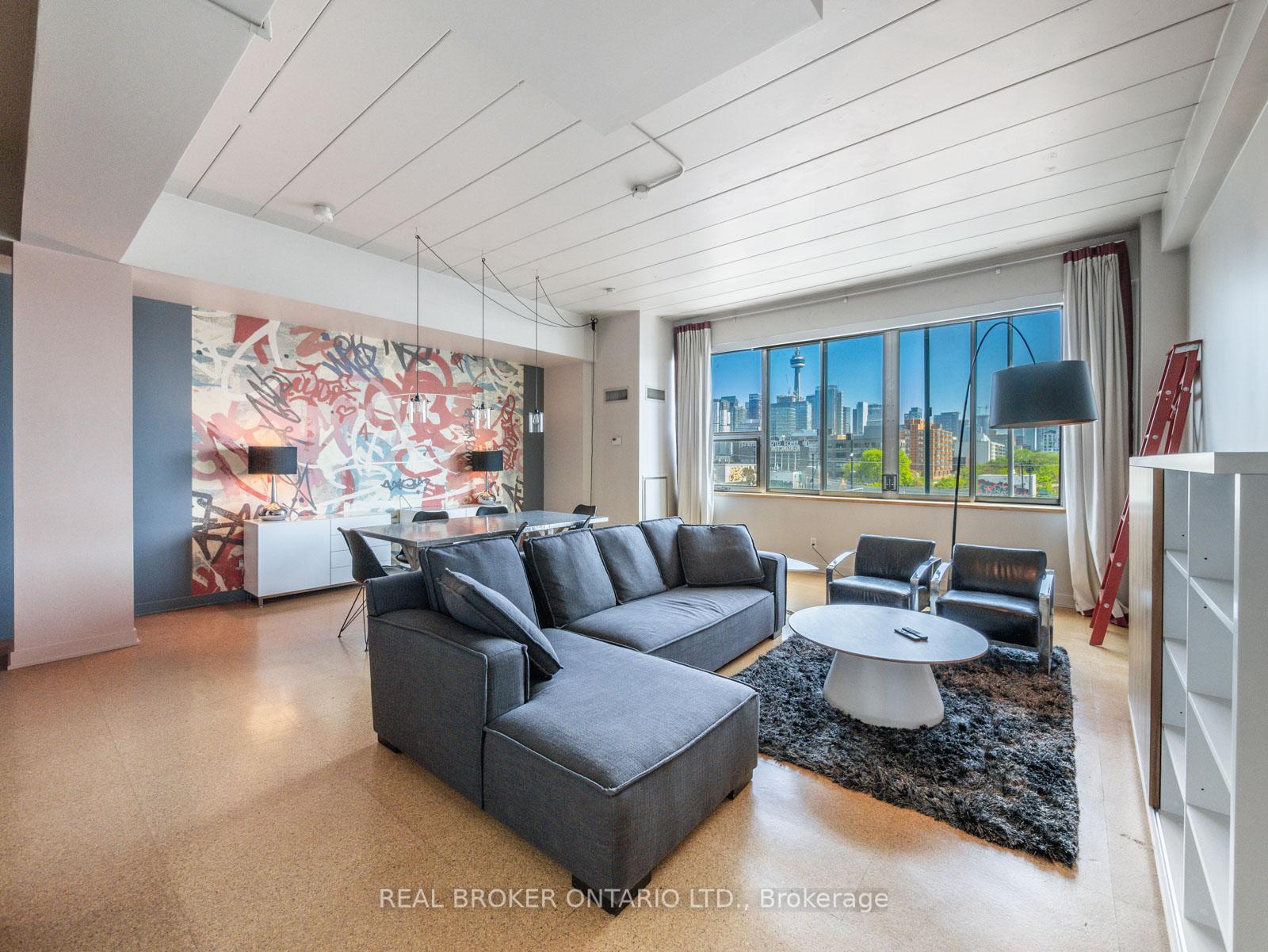 160 Baldwin Street 405, Toronto C01, ON M5T 1L8