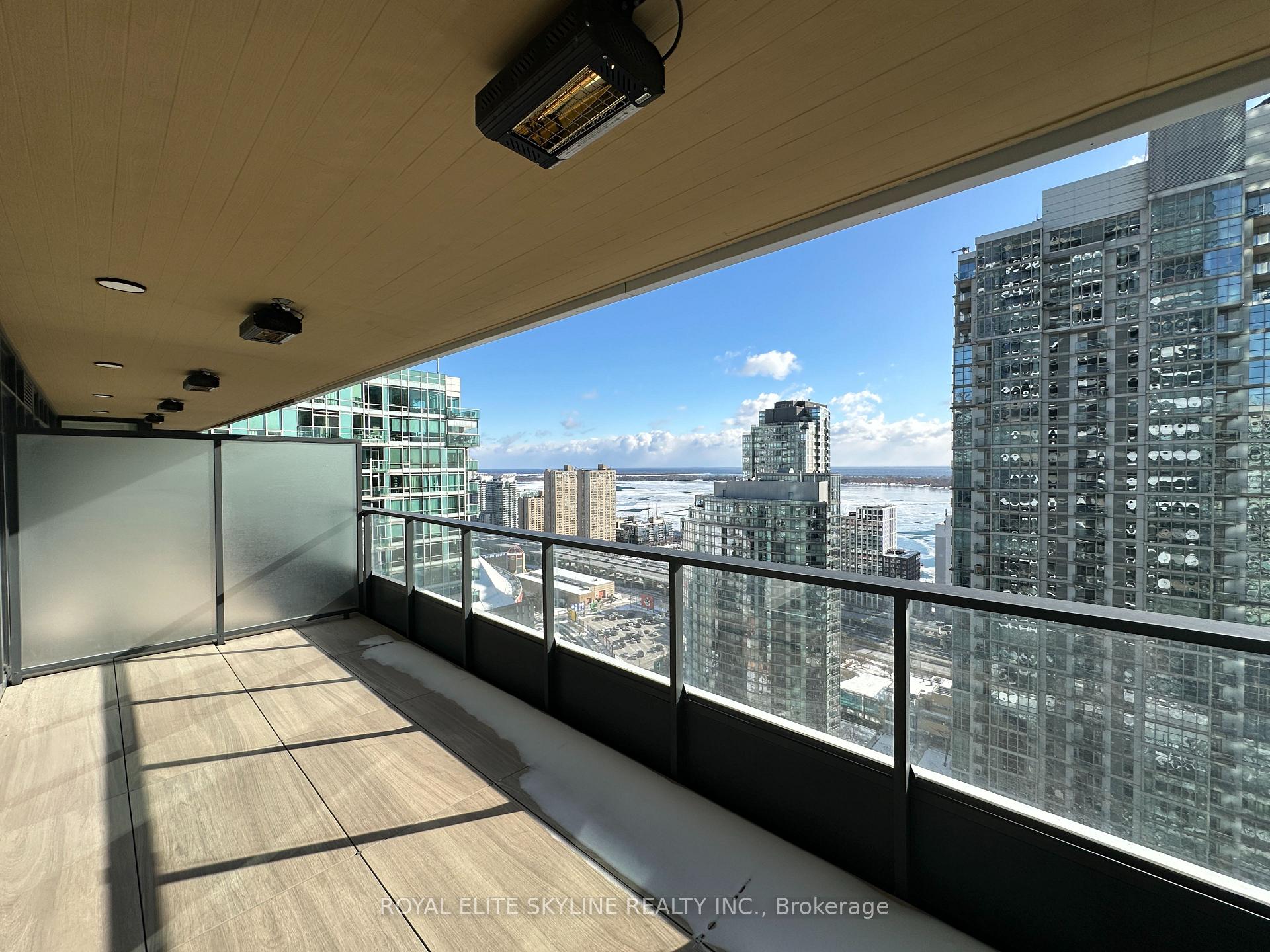 1 Concord CityPlace Way 3108, Toronto C01, ON M5V 0X3