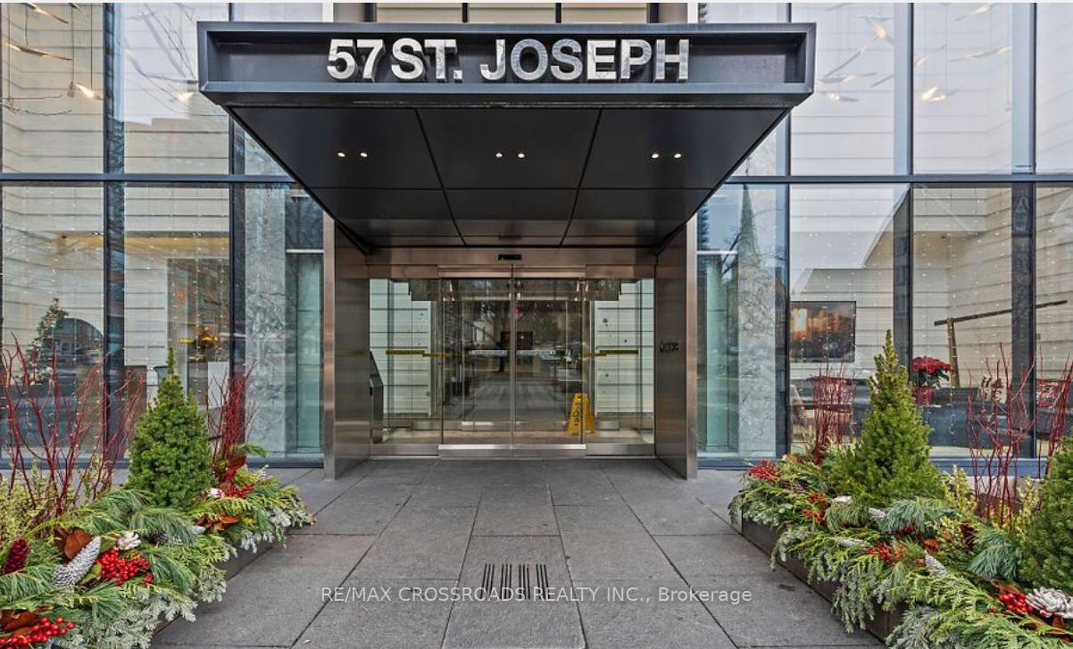 57 St Joseph Street 2703, Toronto C01, ON M5S 0C5