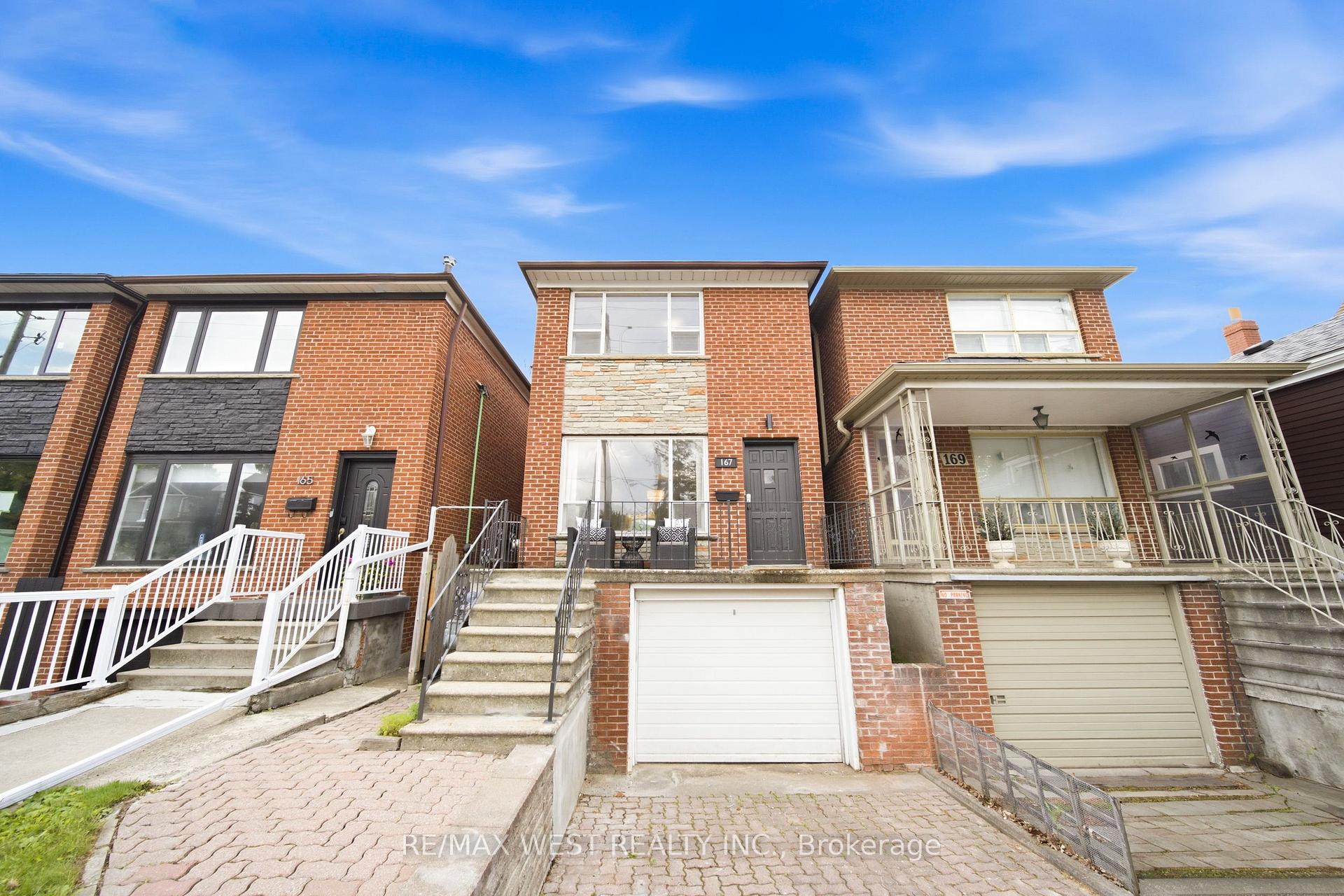 167 Tyrrel Avenue, Toronto C02, ON M6G 2G6