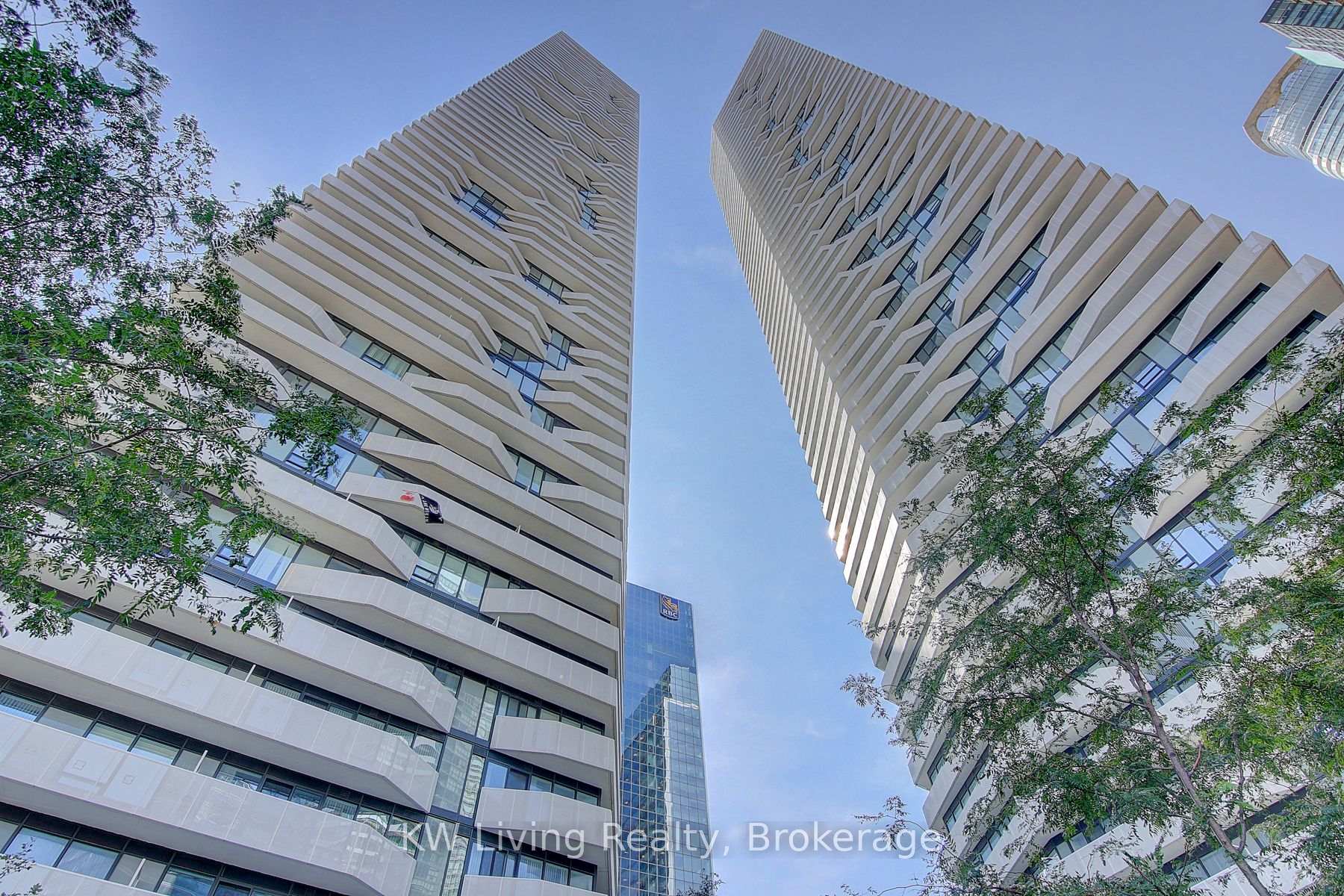 88 Harbour Street 7304, Toronto C01, ON M5J 0C3