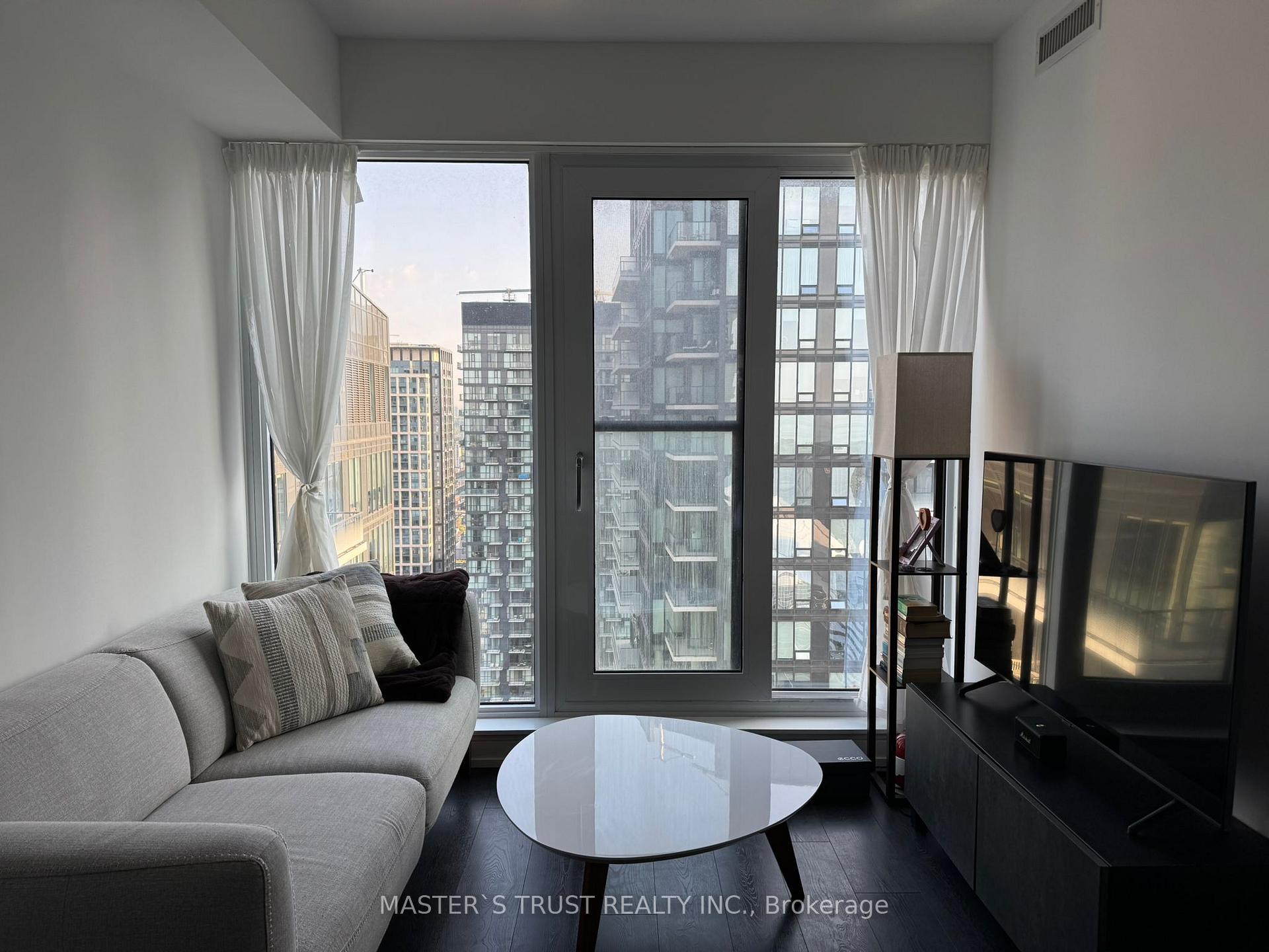 55 Mercer St Common #5008, Toronto C01, ON M5V 0W4