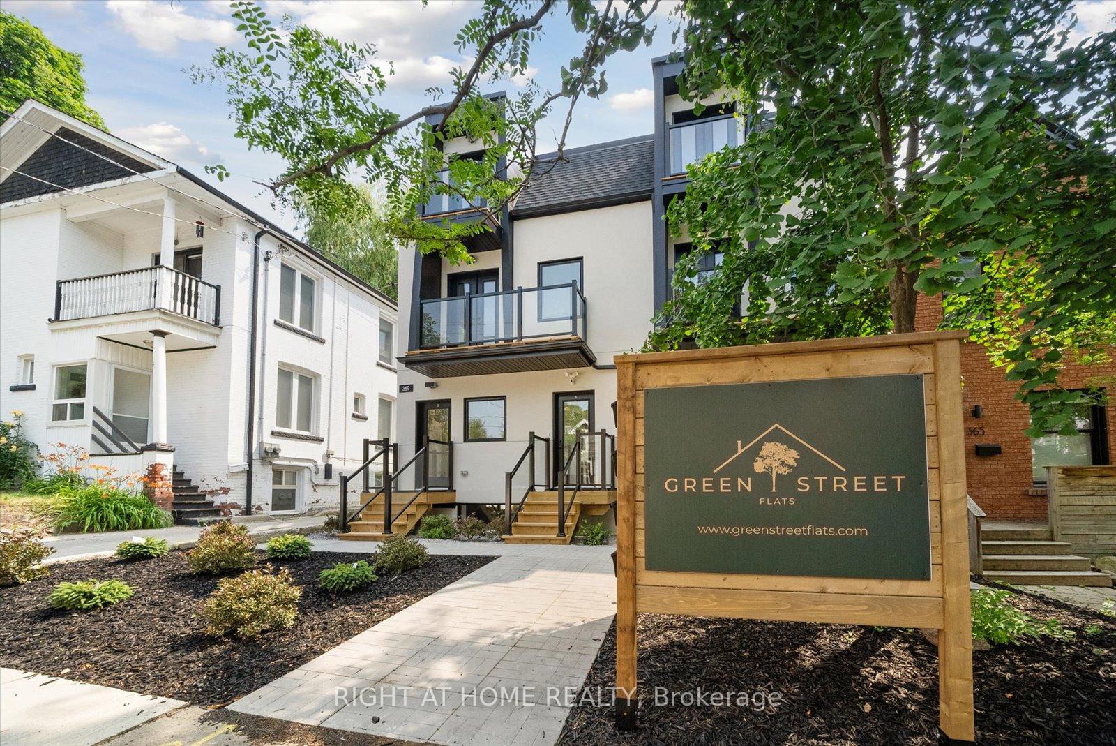 367 Howland Avenue 2, Toronto C02, ON M5R 3C1