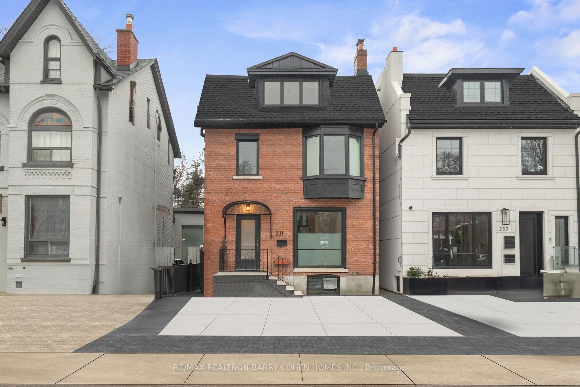 231 Macpherson Avenue, Toronto C02, ON M4V 1A1