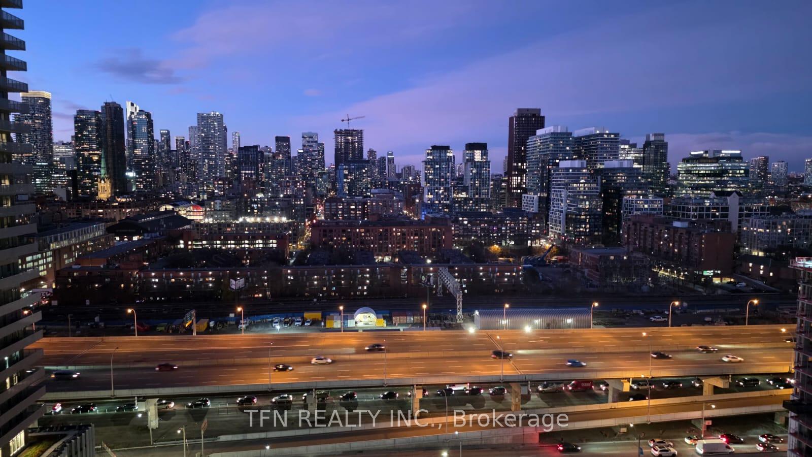 15 Richardson Street 1801, Toronto C08, ON M5A 0Y5