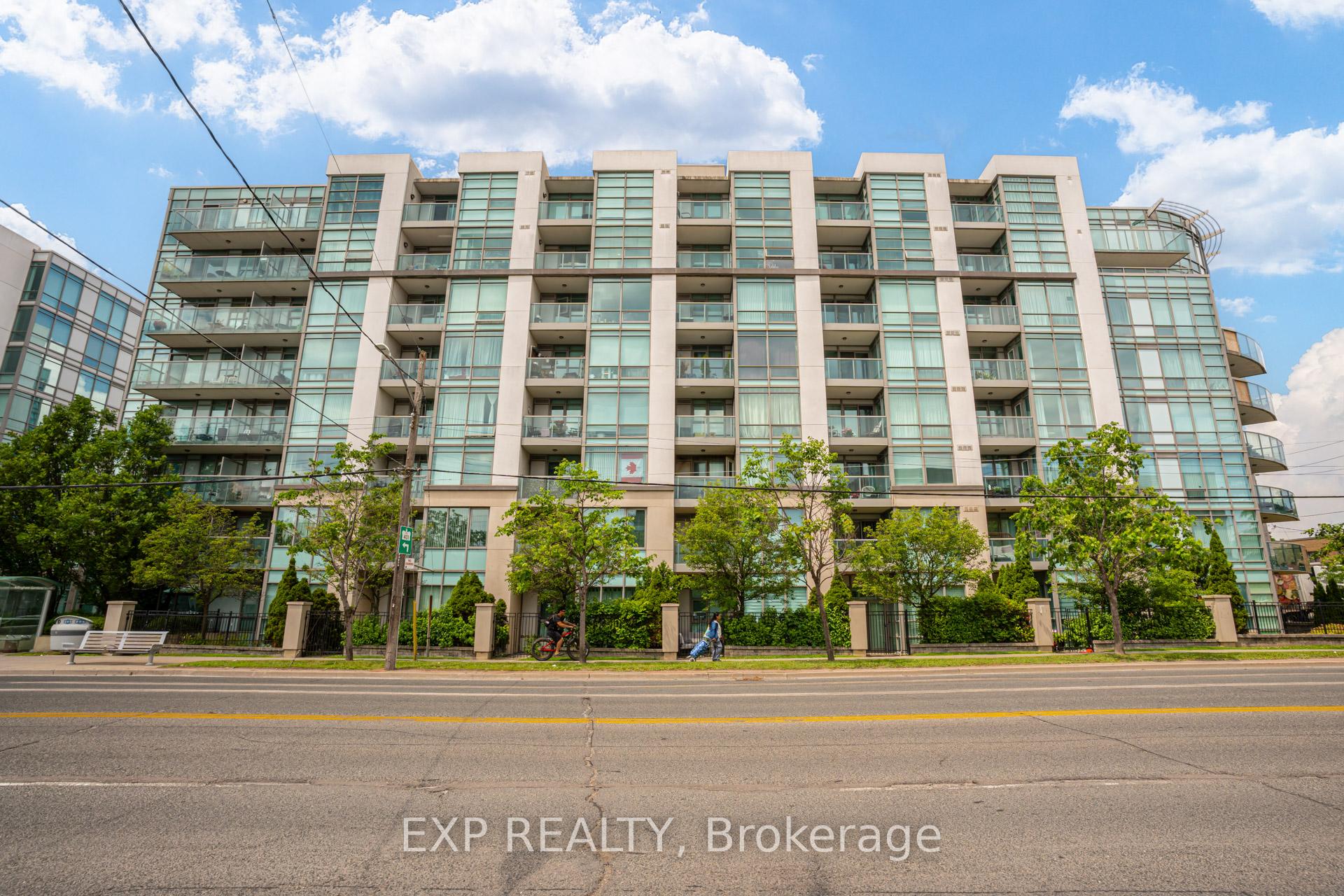 3840 Bathurst Street 506, Toronto C06, ON M3H 6C6