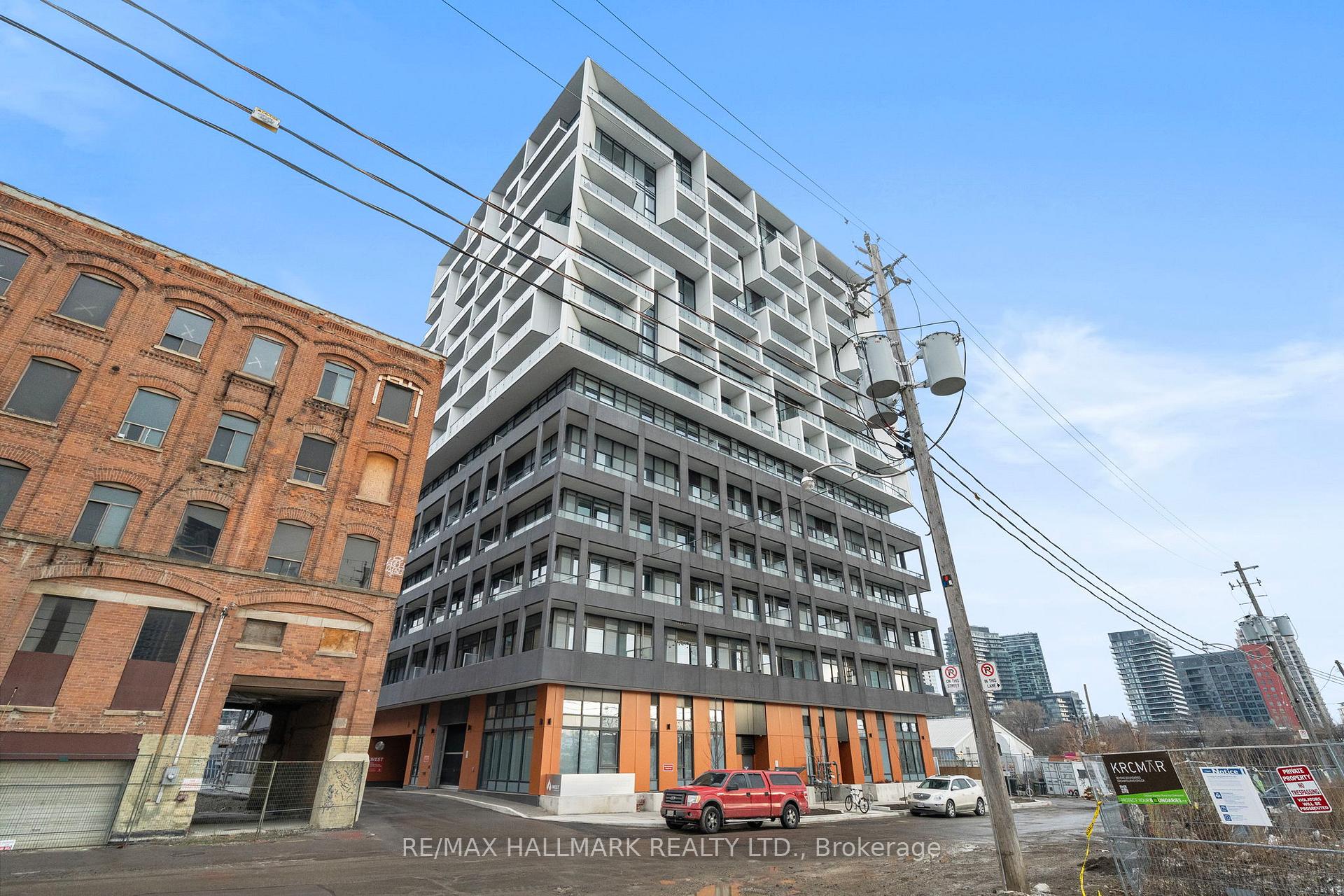 9 Tecumseth Street 207, Toronto C01, ON M5V 0S5