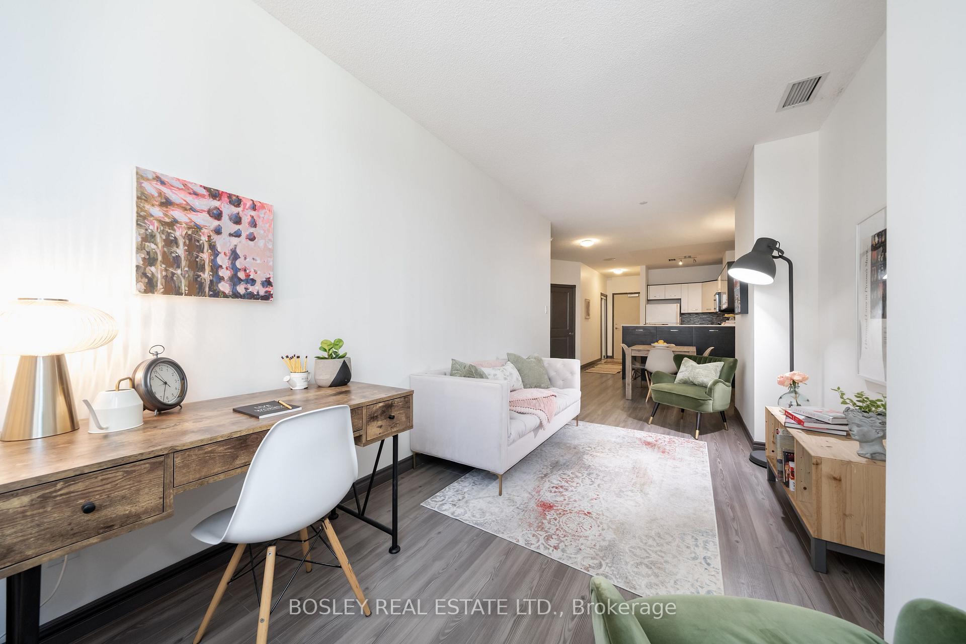 393 King Street W 604, Toronto C01, ON M5V 3G8