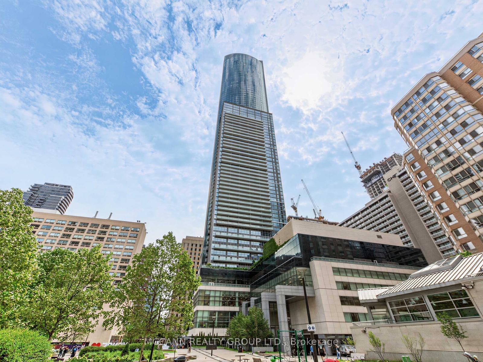 386 Yonge Street 3015, Toronto C01, ON M5B 0A5