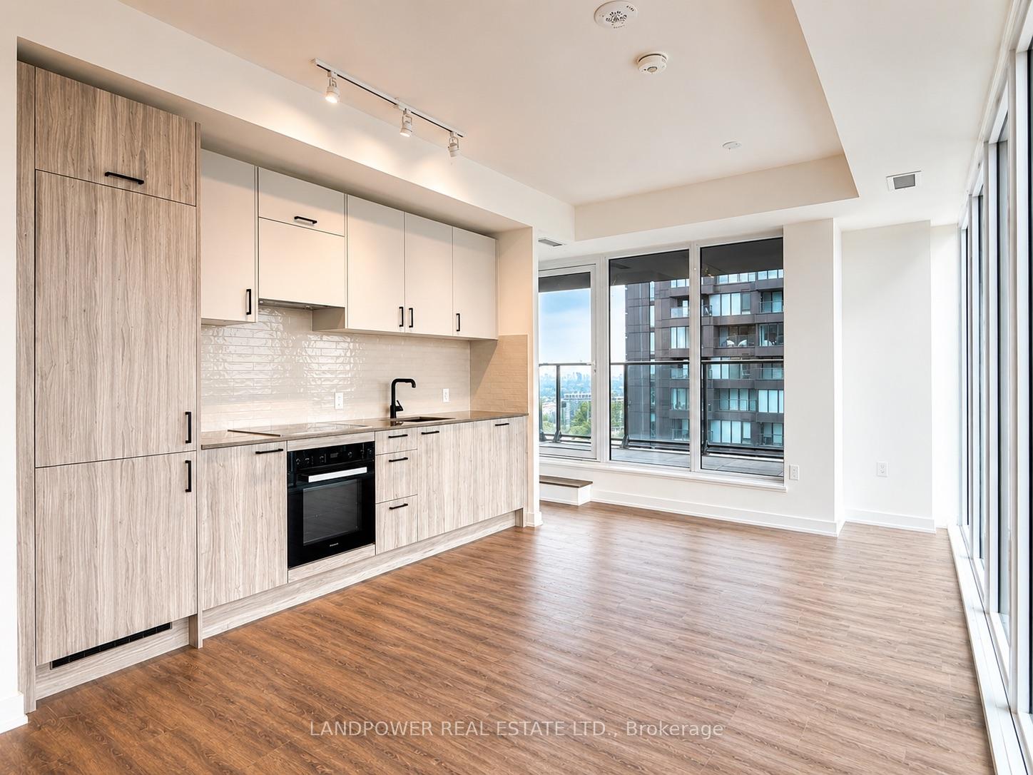 5 Quarrington Lane 3303, Toronto C13, ON M3C 1H7