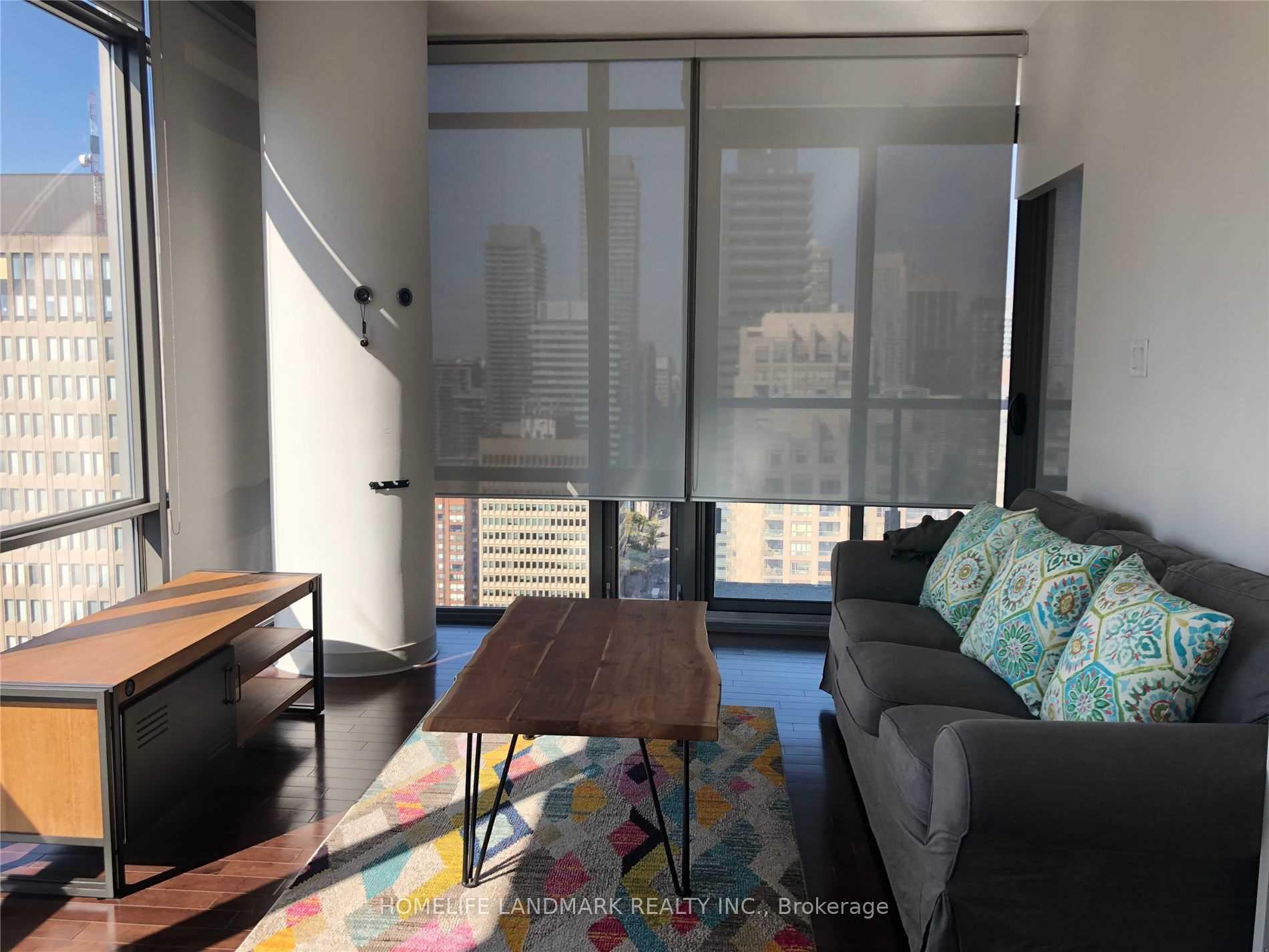 37 Grosvenor Street 3103, Toronto C01, ON M4Y 3G5