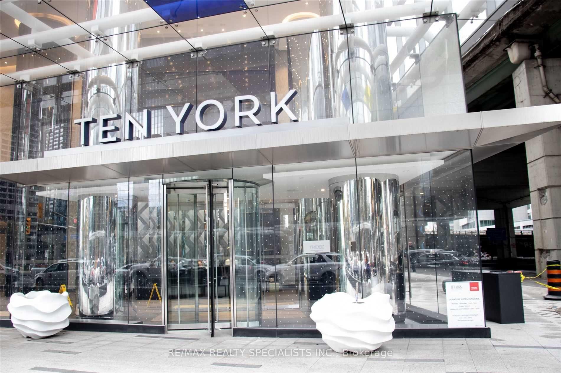 10 York Street 6001, Toronto C01, ON M5J 0E1