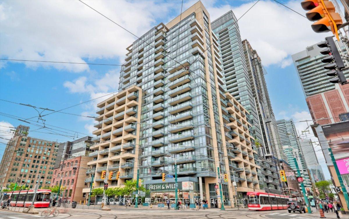 438 King Street W 720, Toronto C01, ON M5V 3T9