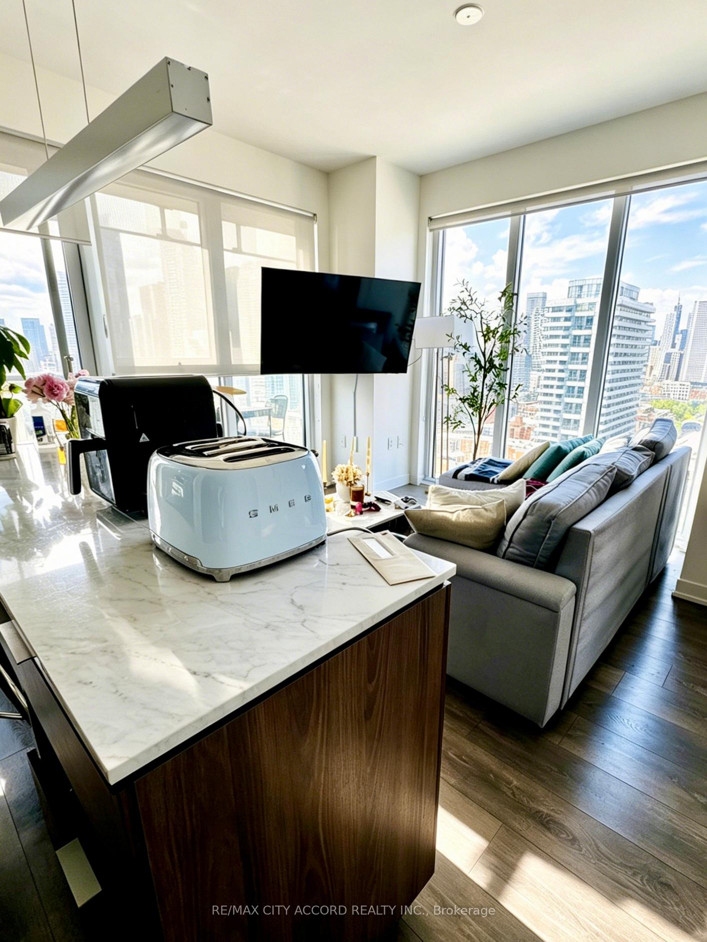 15 Lower Jarvis Street 2510, Toronto C08, ON M5E 0C4