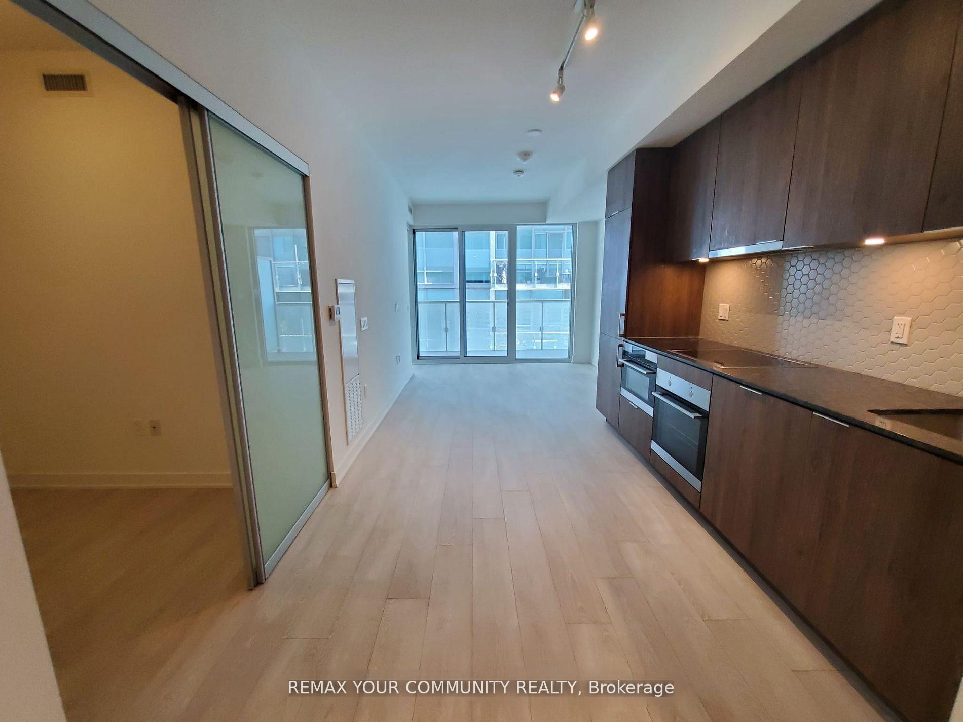 15 Queens Quay E 408, Toronto C08, ON M5E 0C5