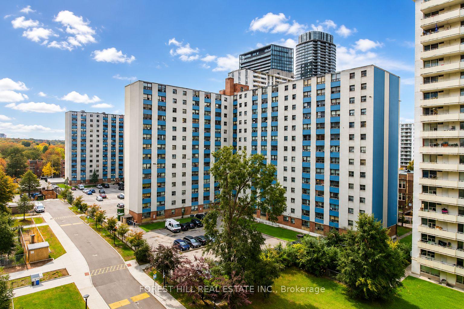 700 Ontario Street 604, Toronto C08, ON M4X 1N5