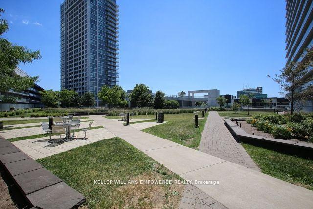 275 Yorkland Road 910, Toronto C15, ON M2J 0B4