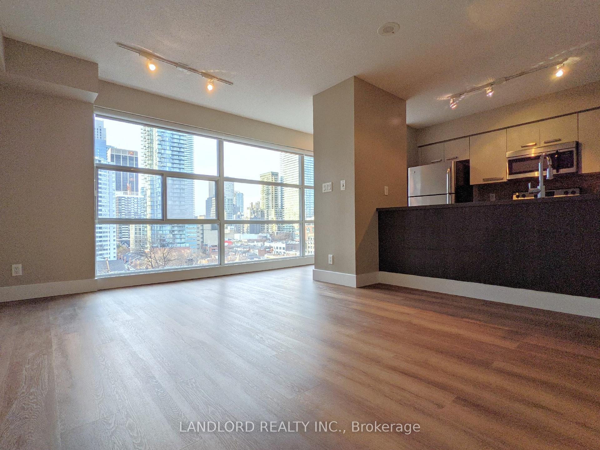 11 St Joseph Street 1106, Toronto C01, ON M4Y 1J8