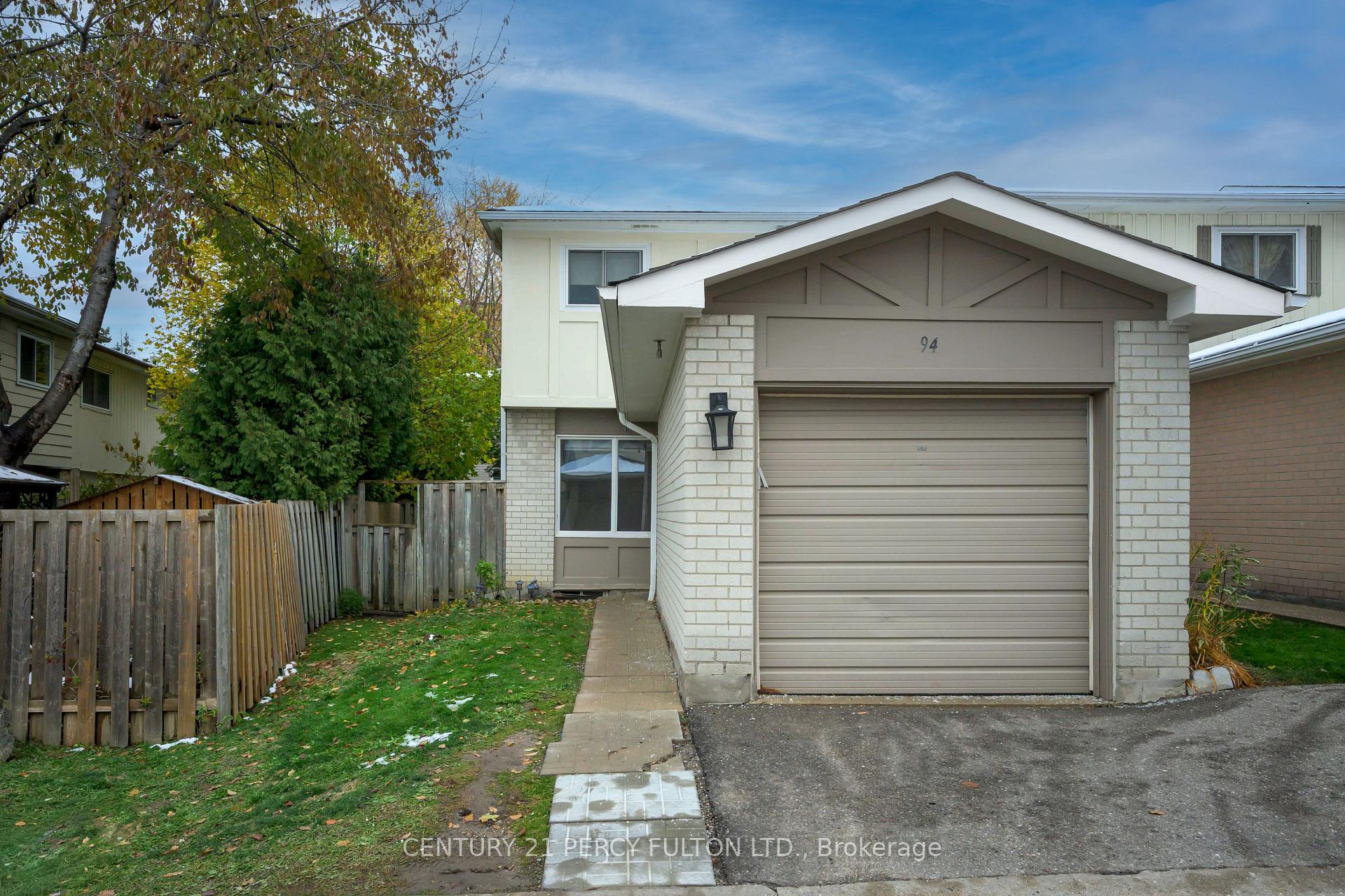 94 Plum Tree Way, Toronto C07, ON M2R 3J2